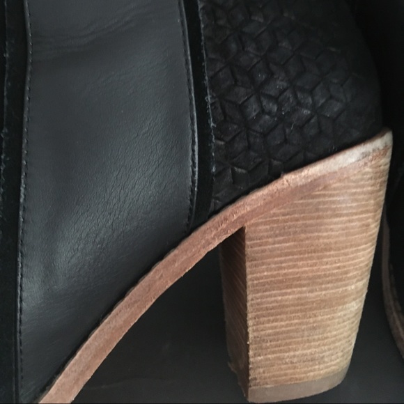 Matt Bernson black suede HOLT bootie - Picture 6 of 12